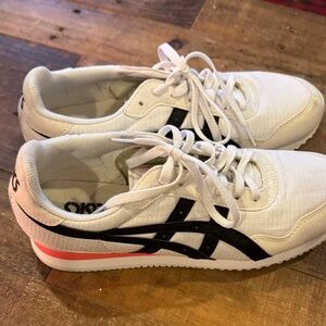 Asics Women’s Sneakers Cream, Black and Pink Size 9